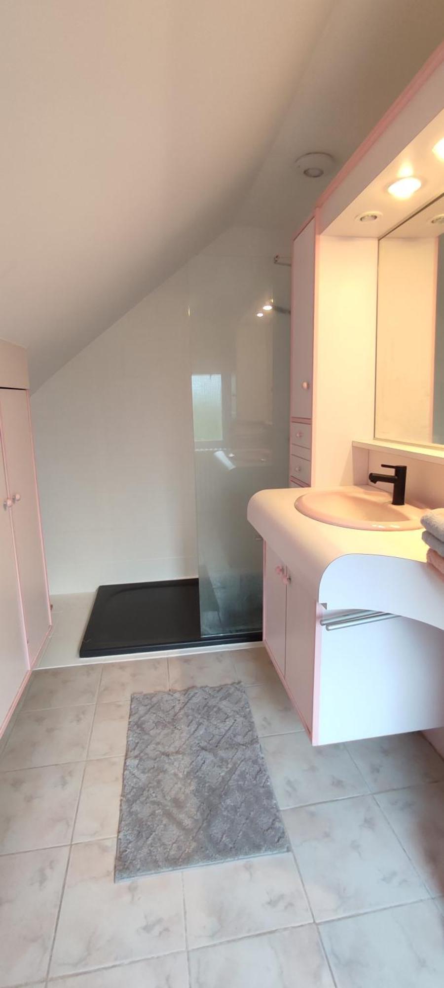 Maison Charmante Avec Patio ! Бурж Екстериор снимка