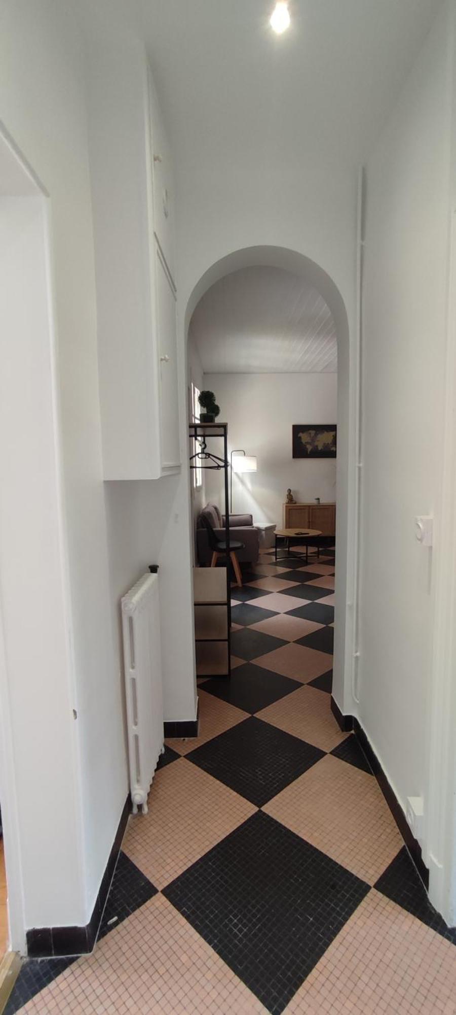Maison Charmante Avec Patio ! Бурж Екстериор снимка
