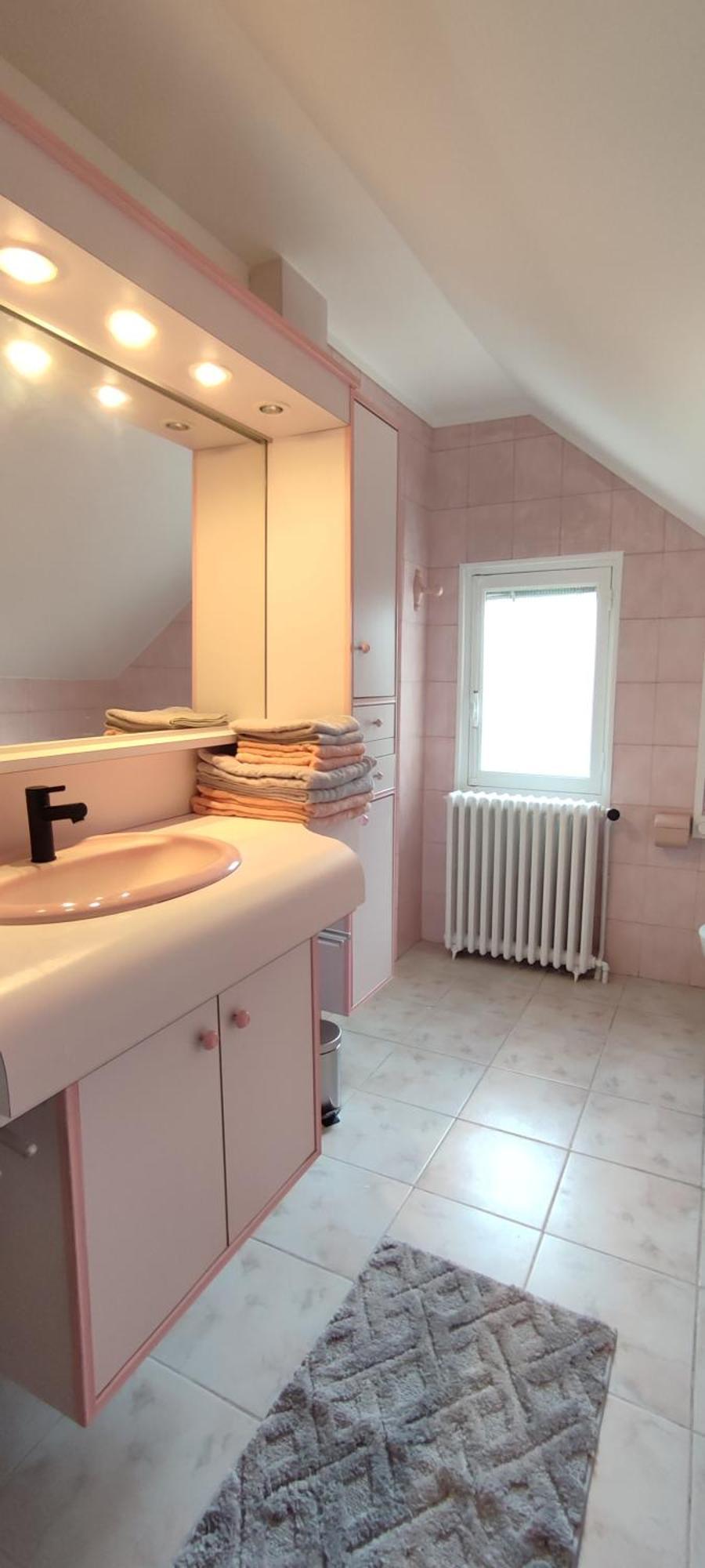Maison Charmante Avec Patio ! Бурж Екстериор снимка